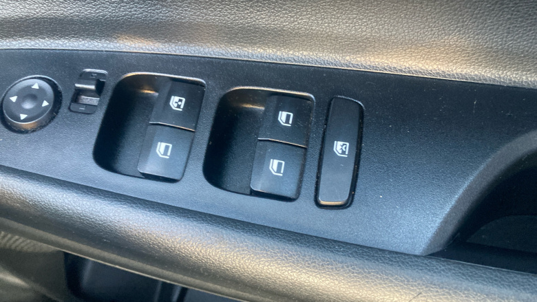 Hyundai i20 1.0T GDi 48V MHD SE Connect 5dr DCT Petrol Hatchback